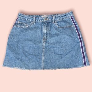 Jean mini skirt